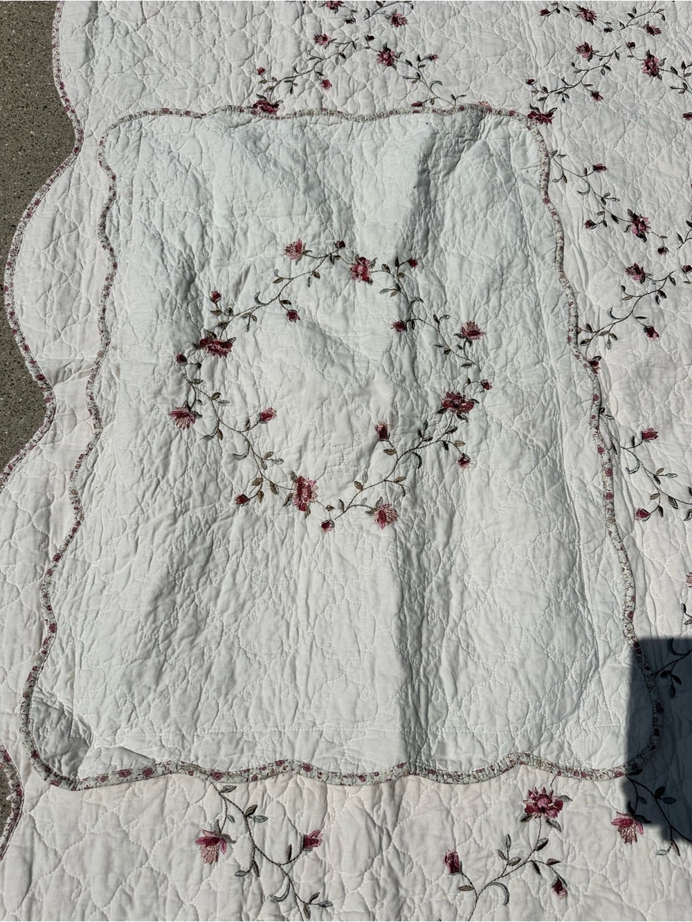 Classic Creamy White Floral Embroidered Quilt Set 1 Pillow Sham Hannalore Cotton - Picture 9 of 16